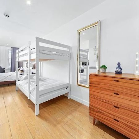 1 Bedroom Flat Piccadilly Sleep 7 In London Vr10 外观 照片