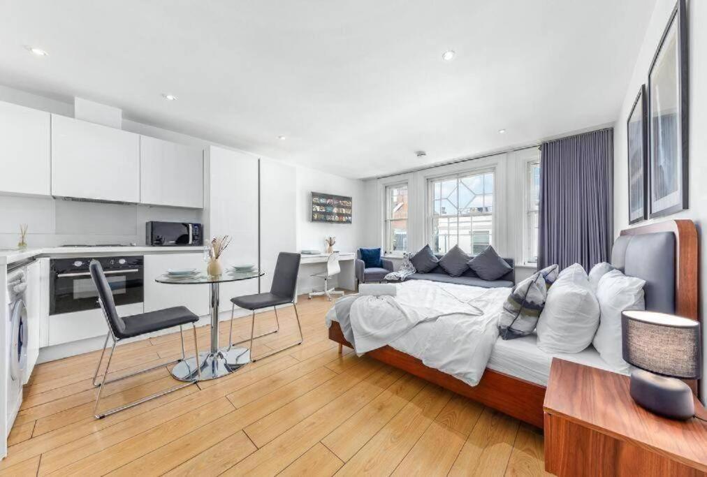 1 Bedroom Flat Piccadilly Sleep 7 In London Vr10 外观 照片